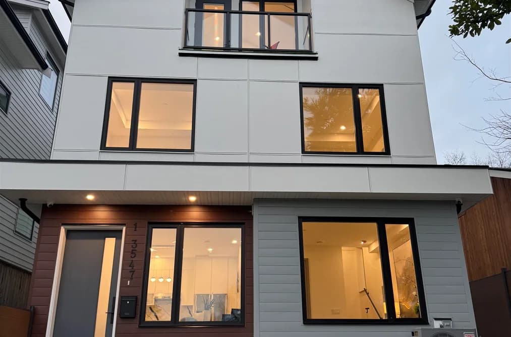 1 3547 E GEORGIA STREET, Vancouver, BC — Residential for Sale - Main Photo