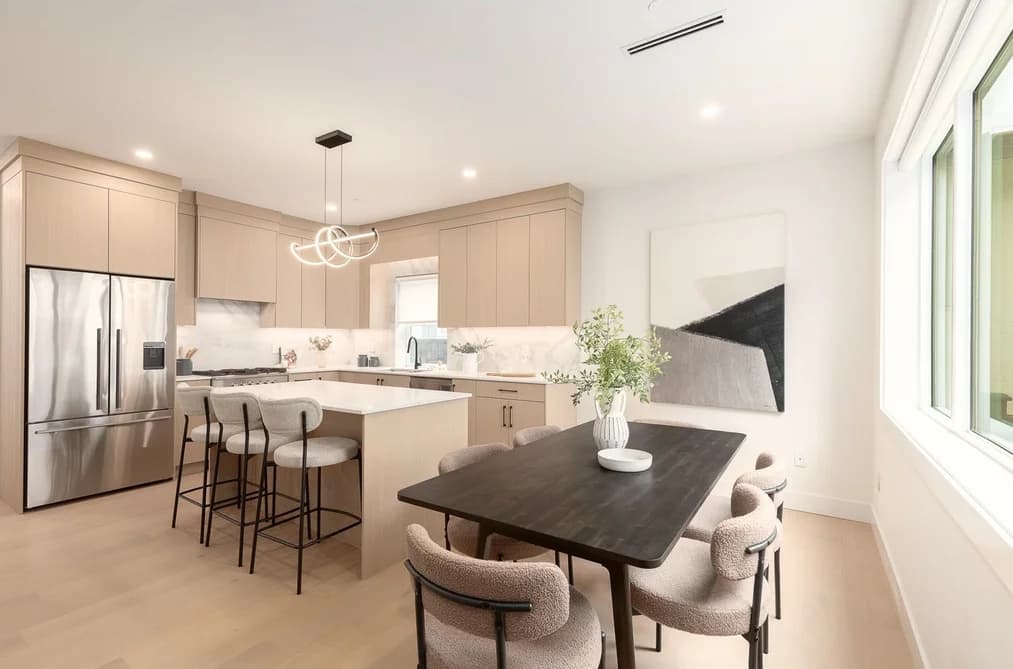 1 3633 TURNER STREET, Vancouver, BC — Residential for Sale - Main Photo