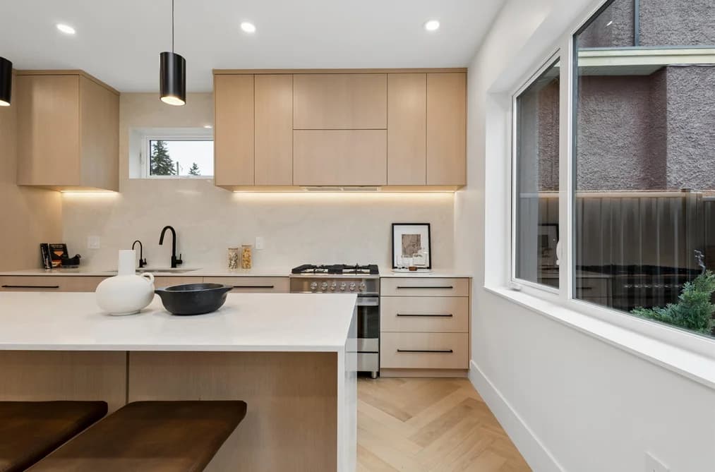 1 3639 E 46TH AVENUE, Vancouver, BC — Residential for Sale - Photo 2