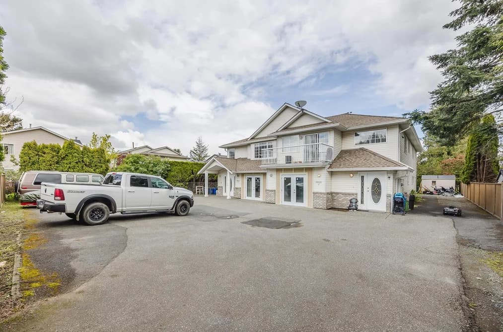 1 45821 THOMAS ROAD, Sardis, BC — Residential for Sale - Main Photo