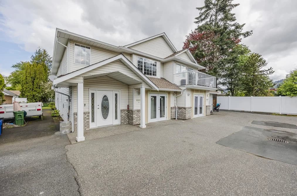 1 45821 THOMAS ROAD, Sardis, BC — Residential for Sale - Photo 2