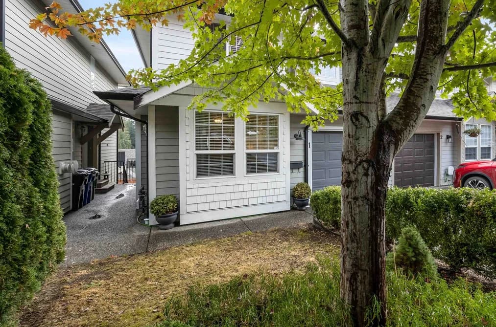 1 46152 STONEVIEW DRIVE, Chilliwack, BC — Residential for Sale - Photo 2
