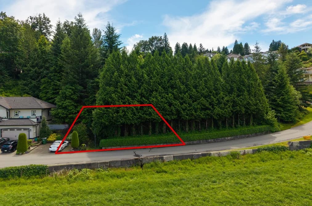 1 47470 CHARTWELL DRIVE, Chilliwack, BC — Land for Sale - Photo 2