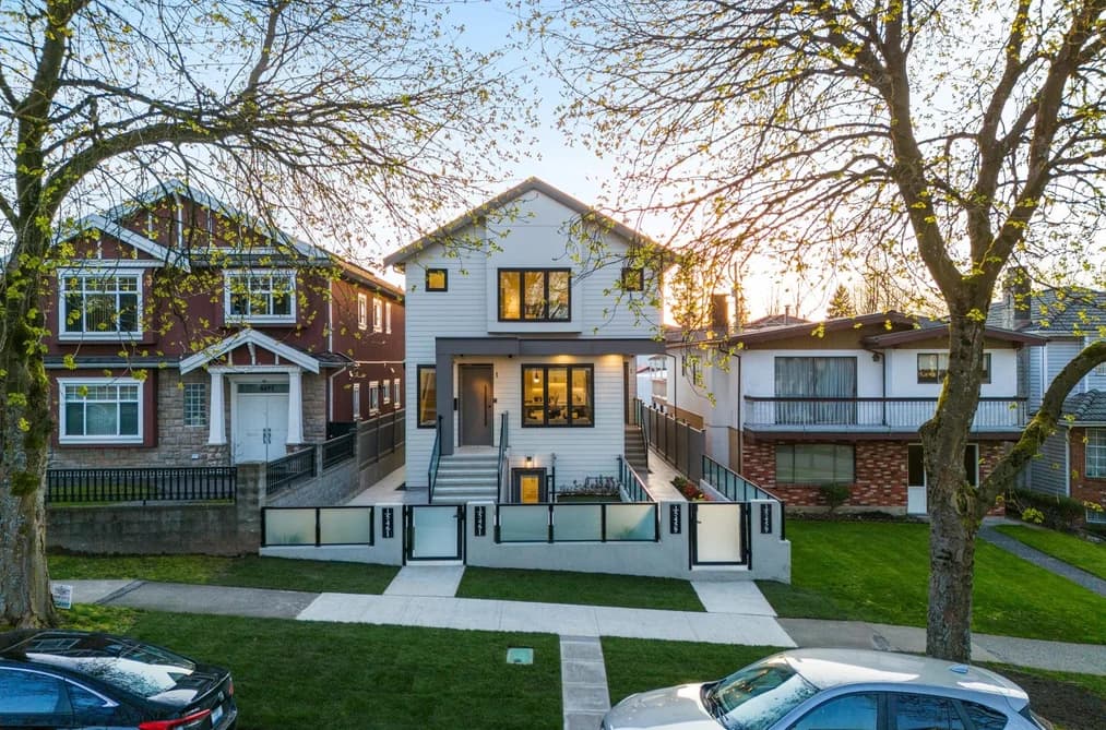 1 5459 RHODES STREET, Vancouver, BC — Residential for Sale - Photo 2