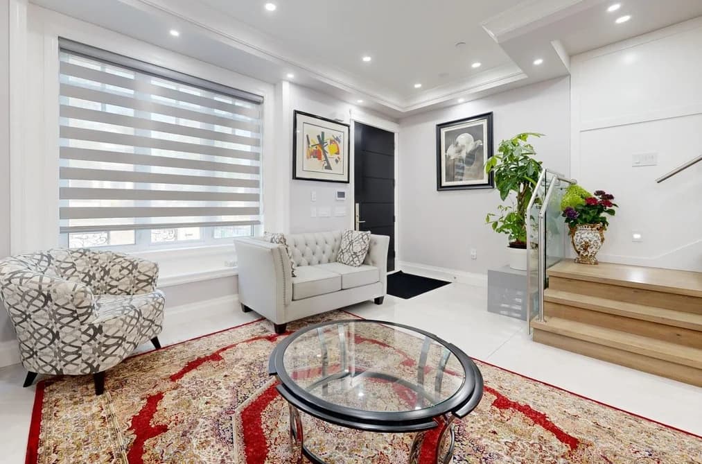 1 556 W 62ND AVENUE, Vancouver, BC — Residential for Sale - Photo 2