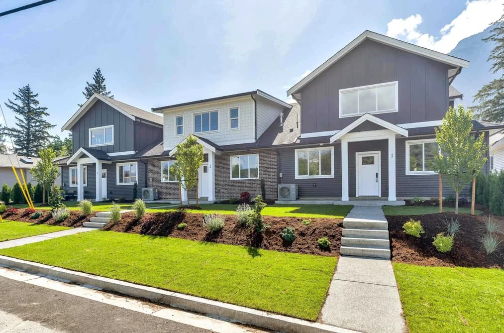 1 558 PARK STREET, Hope, BC — Residential for Sale - Main Photo