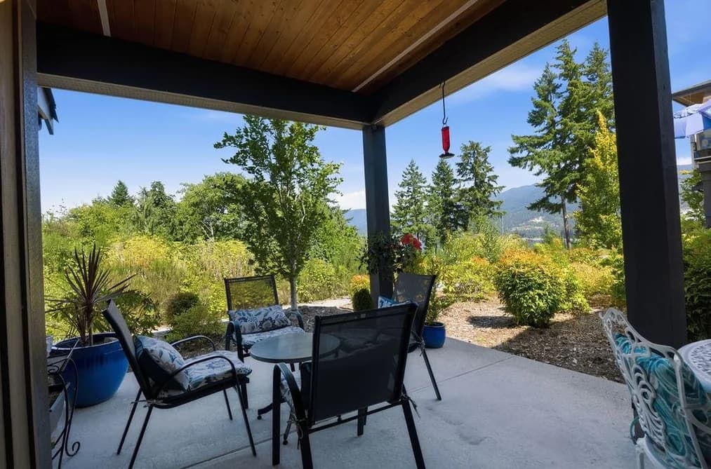 1 5778 MARINE WAY, Sechelt, BC — Residential for Sale - Photo 2