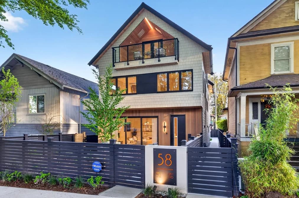 1 58 E 40TH AVENUE, Vancouver, BC — Residential for Sale - Main Photo