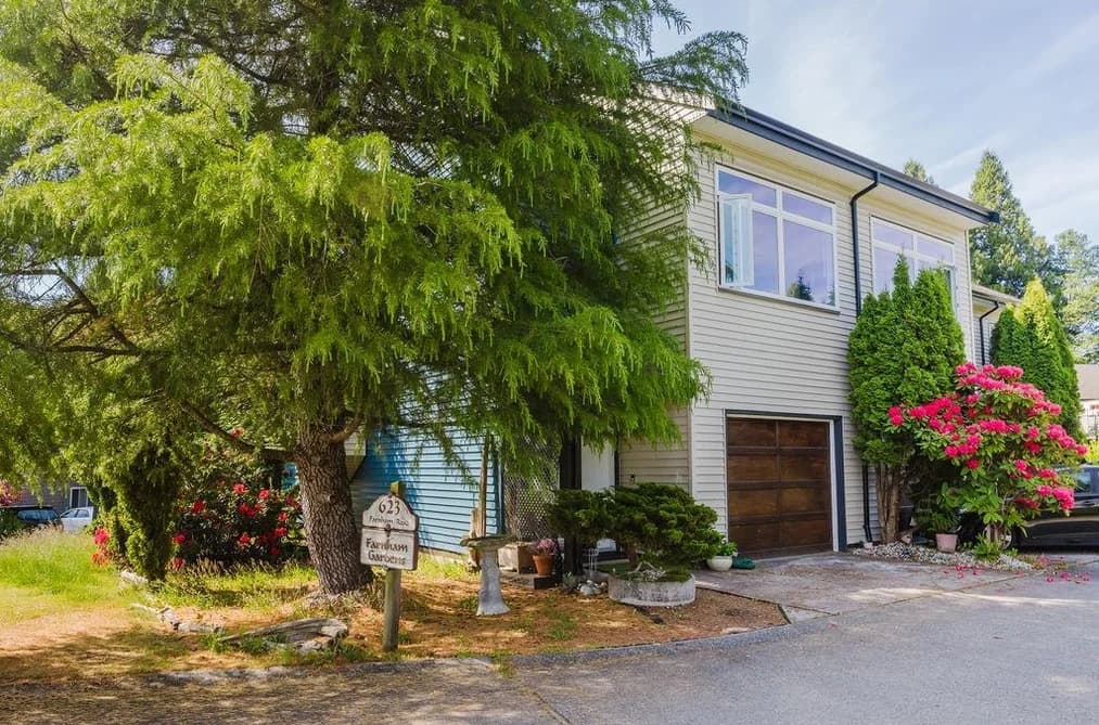 623 FARNHAM ROAD, Gibsons, BC — Residential for Sale - Photo 2