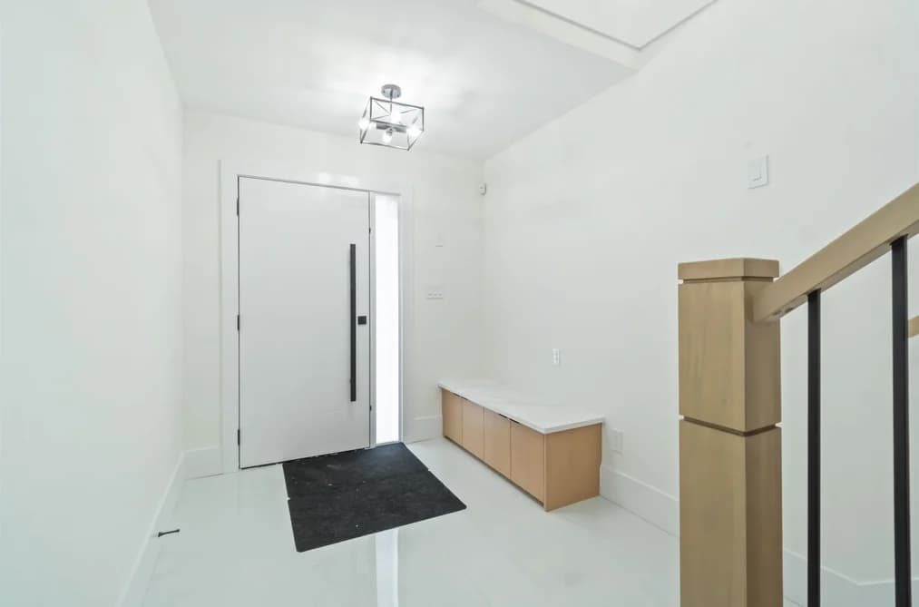 1 6666 WALKER AVENUE, Burnaby, BC — Residential for Sale - Photo 2