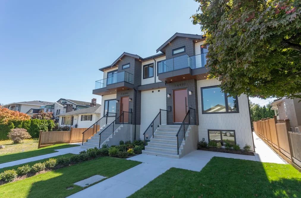 1 6992 BURFORD STREET, Burnaby, BC — Residential for Sale - Photo 2