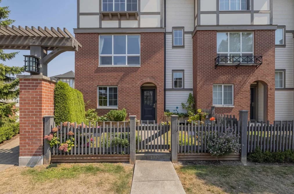 1 7848 209 STREET, Langley, BC — Residential for Sale - Photo 2