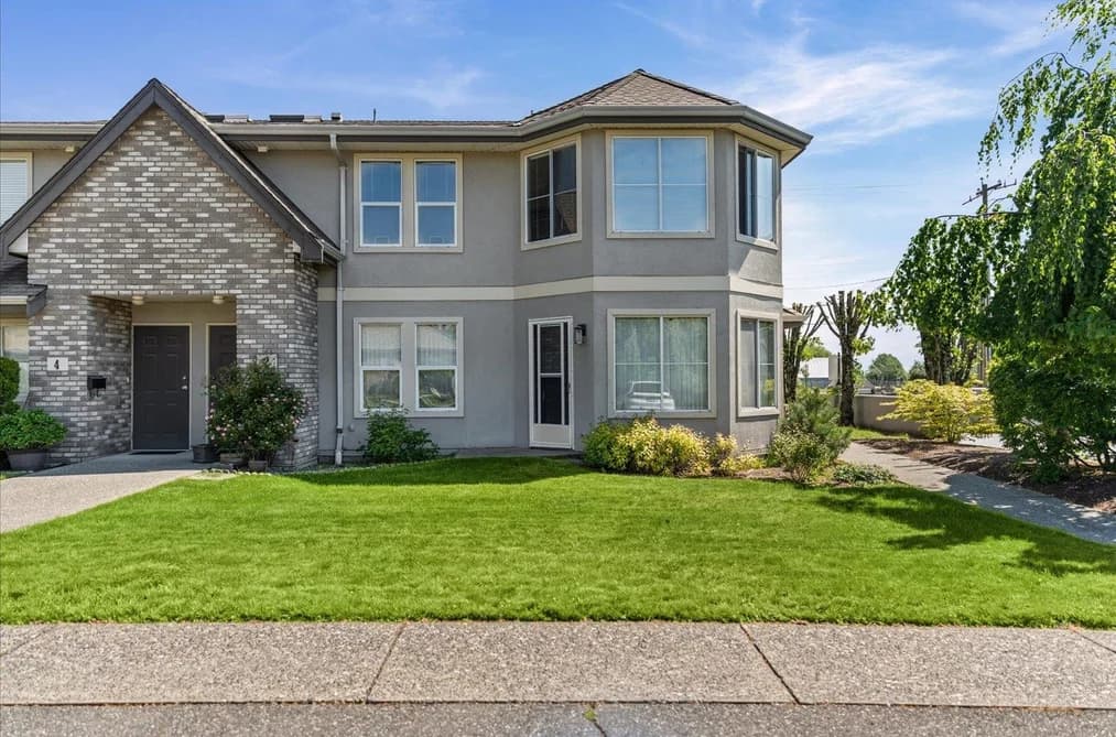 1 8533 BROADWAY ROAD, Chilliwack, BC — Residential for Sale - Main Photo