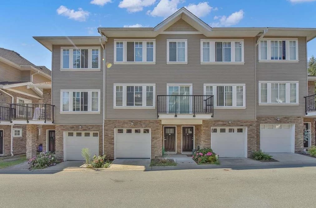 10 13864 HYLAND ROAD, Surrey, BC — Residential for Sale - Photo 2