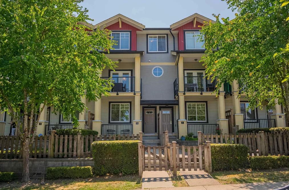 10 13886 62 AVENUE, Surrey, BC — Residential for Sale - Main Photo