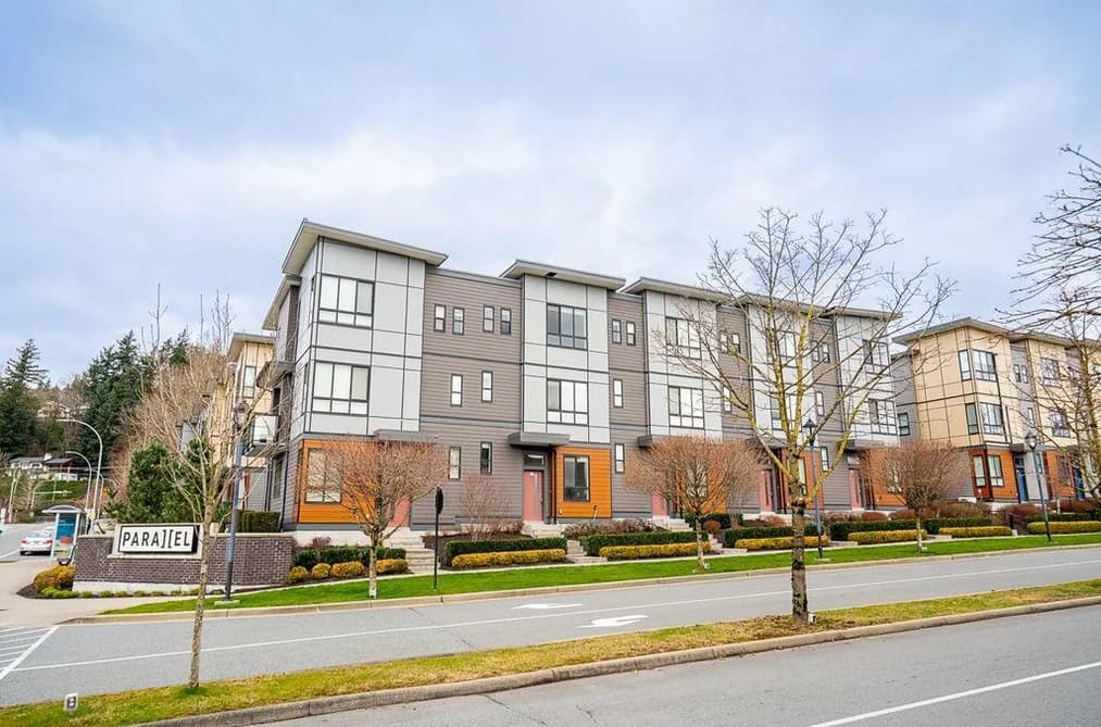 10 1938 NORTH PARALLEL ROAD, Abbotsford, BC — Residential for Sale - Photo 2