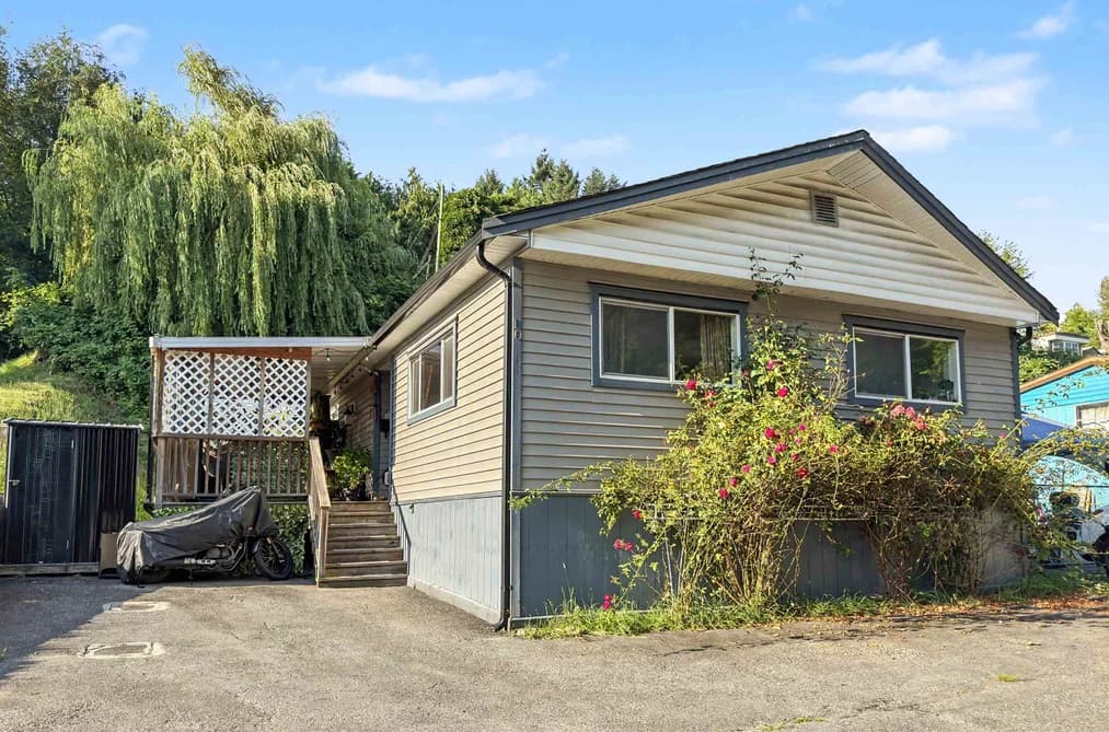 10 32151 LOUGHEED HIGHWAY, Mission, BC — Residential for Sale - Photo 2