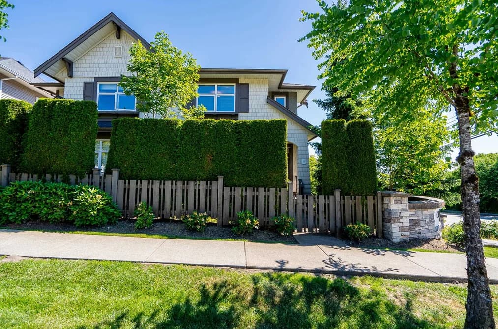 10 3400 DEVONSHIRE AVENUE, Coquitlam, BC — Residential for Sale - Photo 2