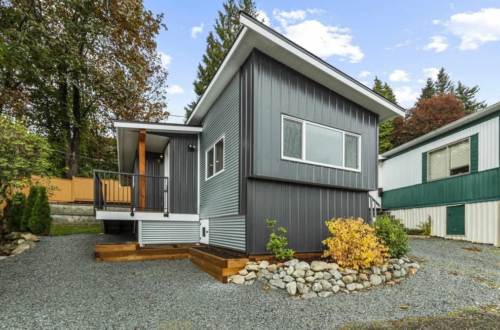 10 34519 LOUGHEED HIGHWAY, Mission, BC — Residential for Sale - Main Photo