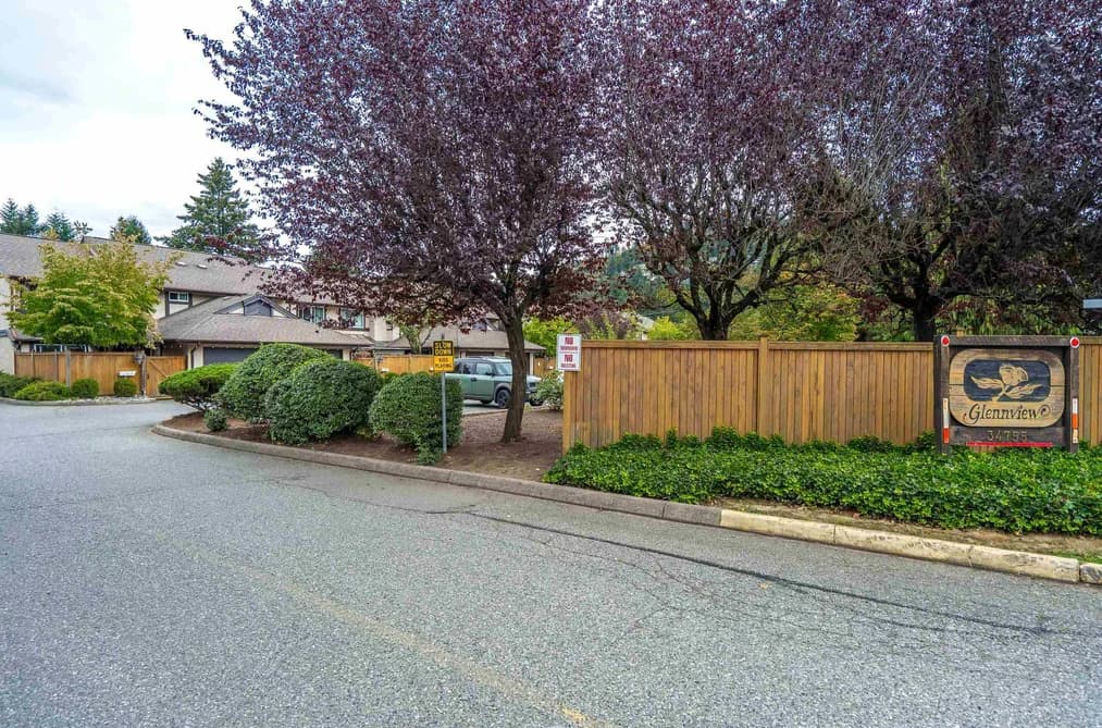 10 34755 OLD YALE ROAD, Abbotsford, BC — Residential for Sale - Photo 2