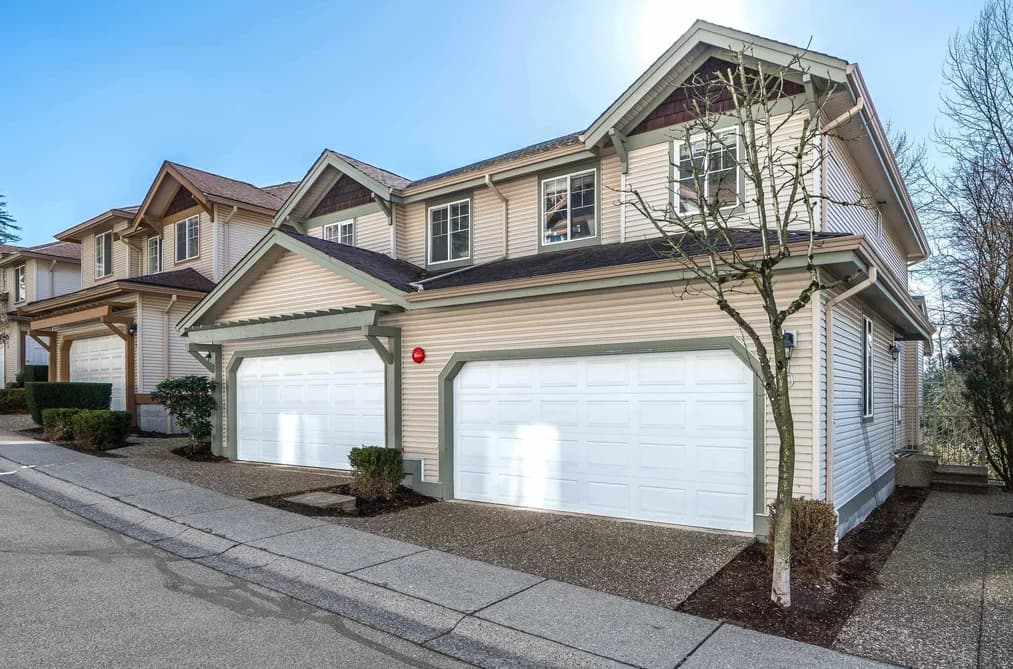 10 35287 OLD YALE ROAD, Abbotsford, BC — Residential for Sale - Main Photo