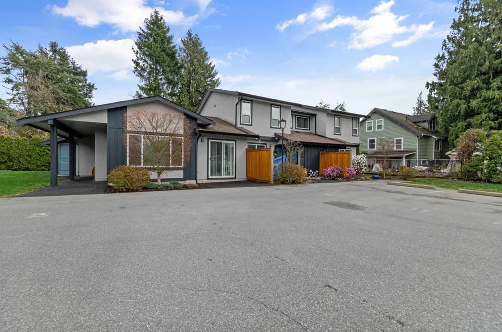 10 45927 LEWIS AVENUE, Chilliwack, BC — Residential for Sale - Photo 2
