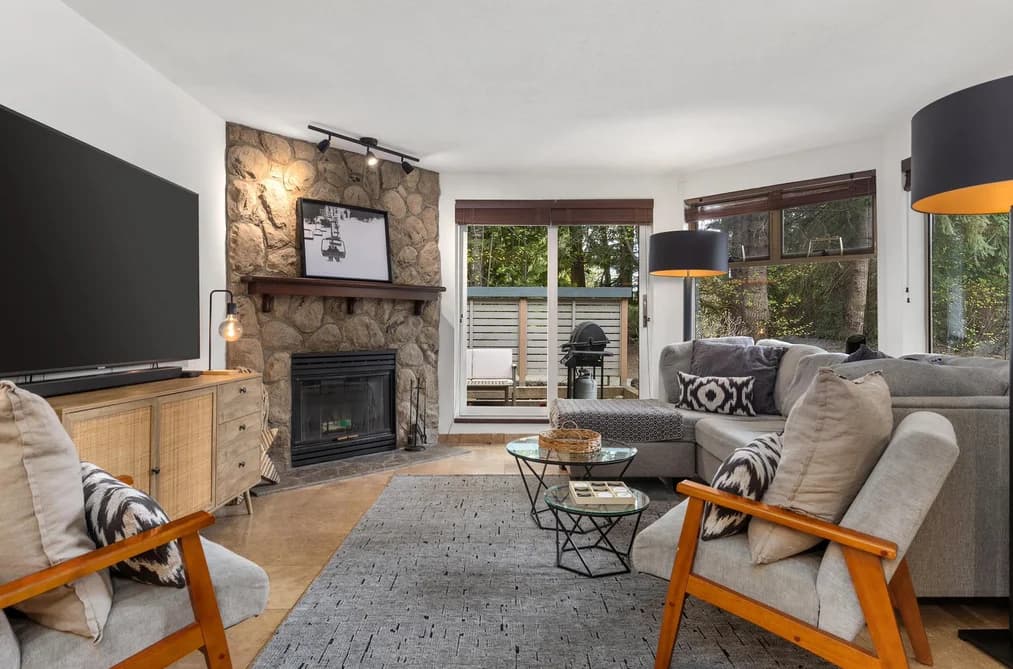10 4636 BLACKCOMB WAY, Whistler, BC — Residential for Sale - Photo 2