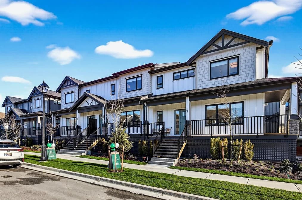 10 6828 208A STREET, Langley, BC — Residential for Sale - Photo 2