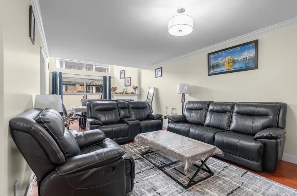 10 7250 122 STREET, Surrey, BC — Residential for Sale - Photo 2
