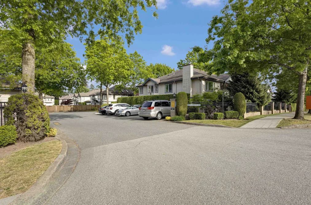 10 8388 158 STREET, Surrey, BC — Residential for Sale - Photo 2