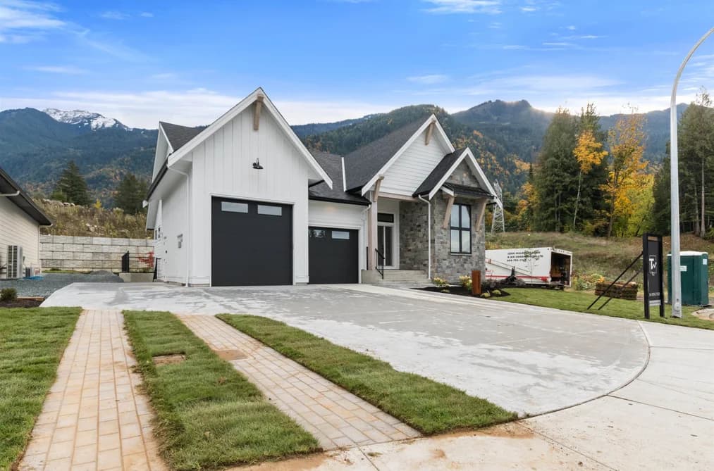 10006 TRILLIUM WAY, Rosedale, BC — Residential for Sale - Photo 2