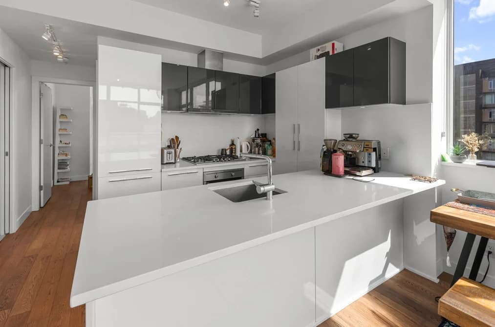 1001 108 E 1ST AVENUE, Vancouver, BC — Residential for Sale - Photo 2