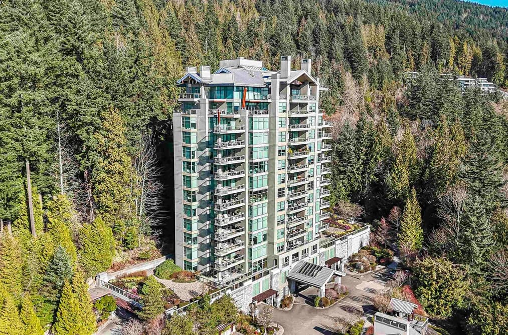 1001 3315 CYPRESS PLACE, West Vancouver, BC — Residential for Sale - Main Photo
