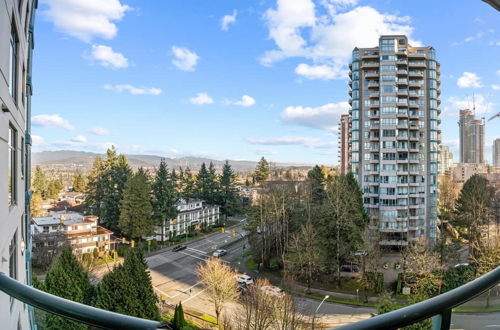 1001 4567 HAZEL STREET, Burnaby, BC — Residential for Sale - Photo 2