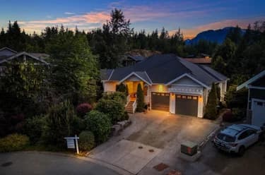 House for sale at 1001 Condor Place Squamish British Columbia - MLS: R3130723