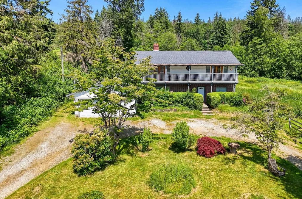 10022 ROLLEY CRESCENT, Maple Ridge, BC — Residential for Sale - Photo 2