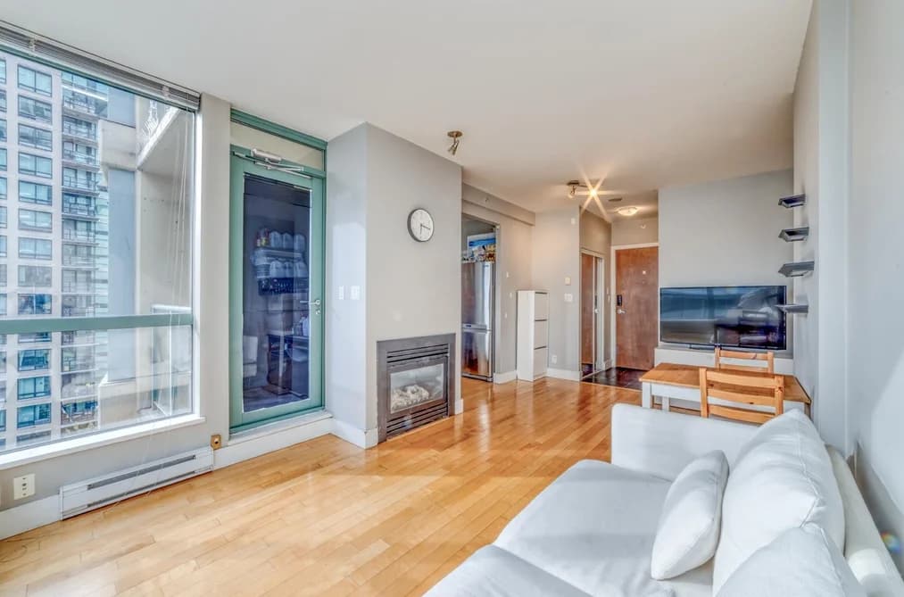 1003 1238 BURRARD STREET, Vancouver, BC — Residential for Sale - Photo 2