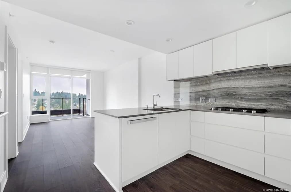 1003 450 WESTVIEW STREET, Coquitlam, BC — Residential for Sale - Main Photo