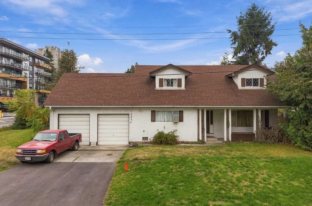 10034 132A STREET, Surrey, BC — Residential for Sale - Photo 2