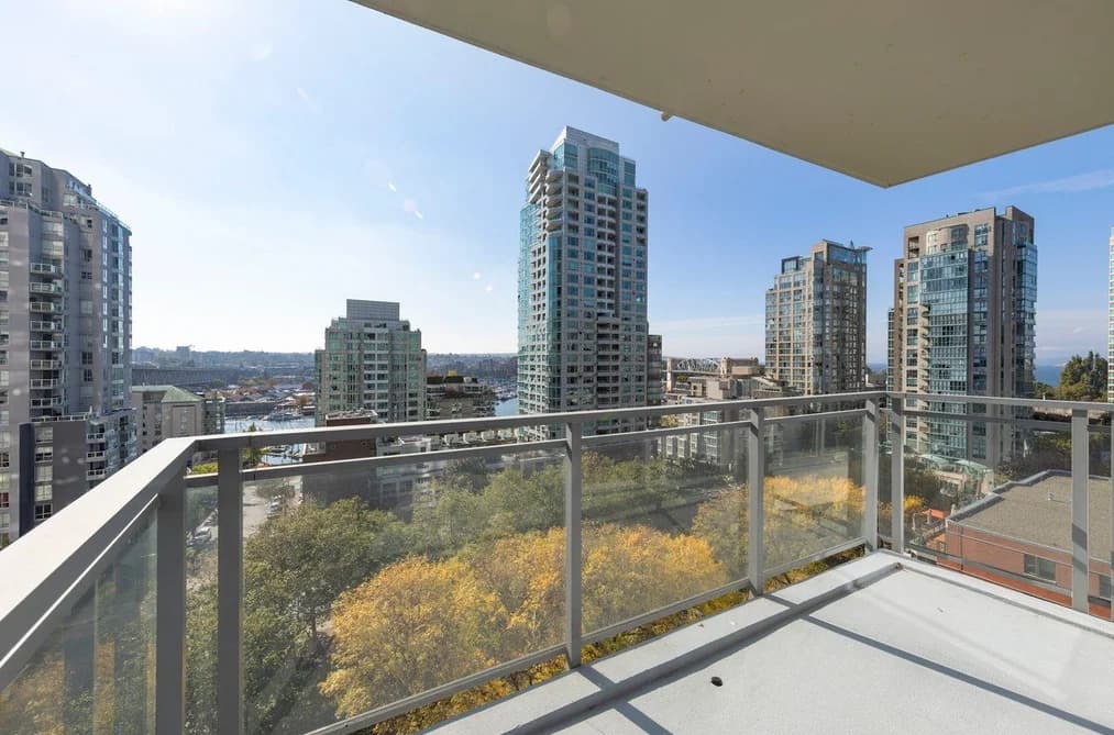 1004 1455 HOWE STREET, Vancouver, BC — Residential for Sale - Main Photo