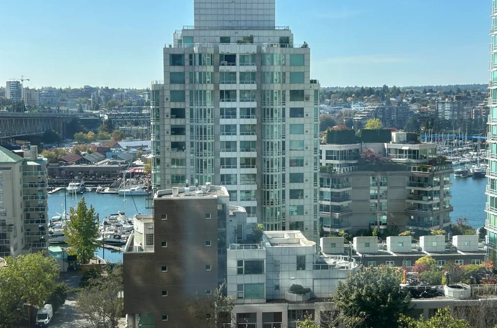 1004 1455 HOWE STREET, Vancouver, BC — Residential for Sale - Photo 2