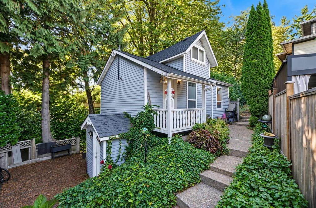 1004 DELESTRE AVENUE, Coquitlam, BC — Residential for Sale - Main Photo
