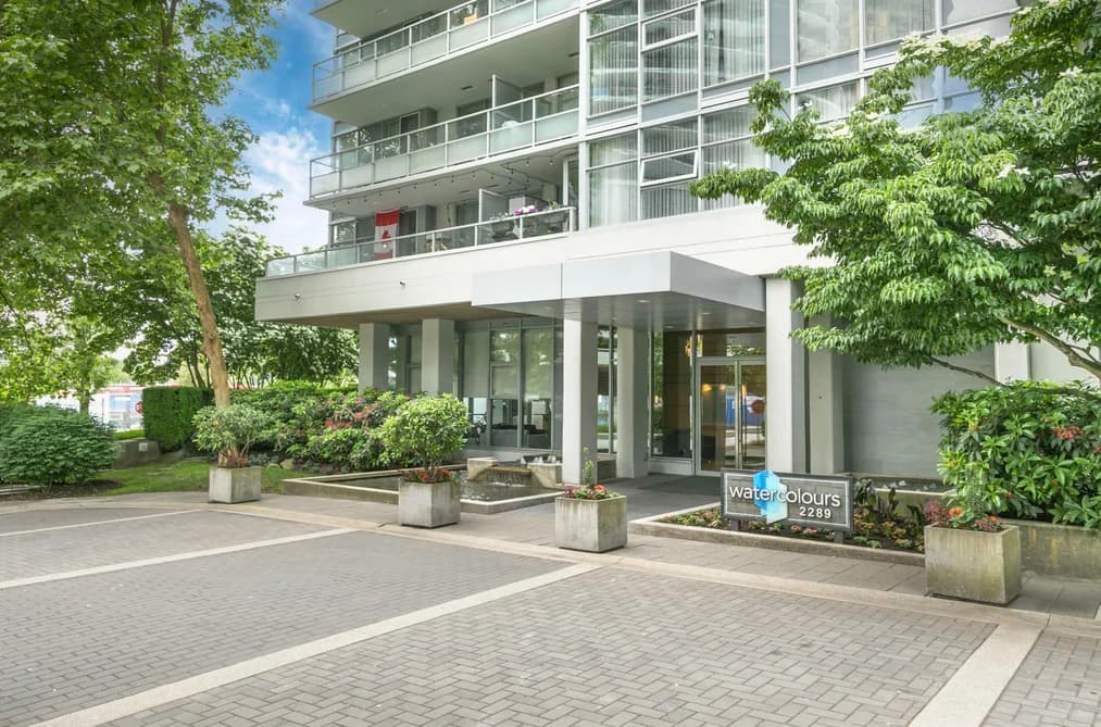 1006 2289 YUKON CRESCENT, Burnaby, BC — Residential for Sale - Photo 2