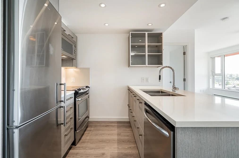 1006 983 E HASTINGS STREET, Vancouver, BC — Residential for Sale - Photo 2