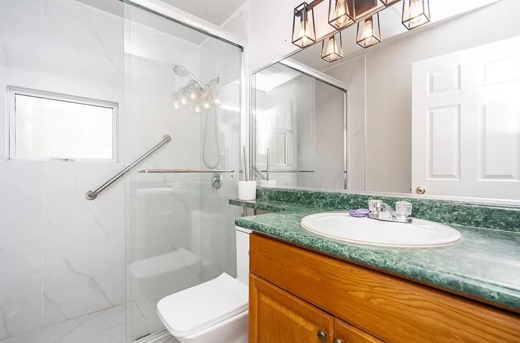 10064 127B STREET, Surrey, BC — Residential for Sale - Photo 2