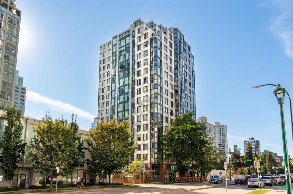 1007 888 PACIFIC STREET, Vancouver, BC — Residential for Sale - Main Photo