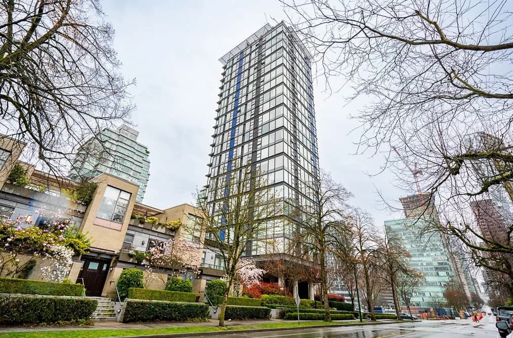 1008 1723 ALBERNI STREET, Vancouver, BC — Residential for Sale - Photo 2