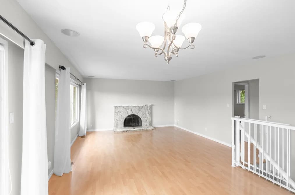 10080 AINTREE CRESCENT, Richmond, BC — Residential for Sale - Photo 2