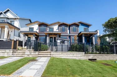Half Duplex for sale at 101 1149 Dansey Avenue Coquitlam British Columbia - MLS: R3161349