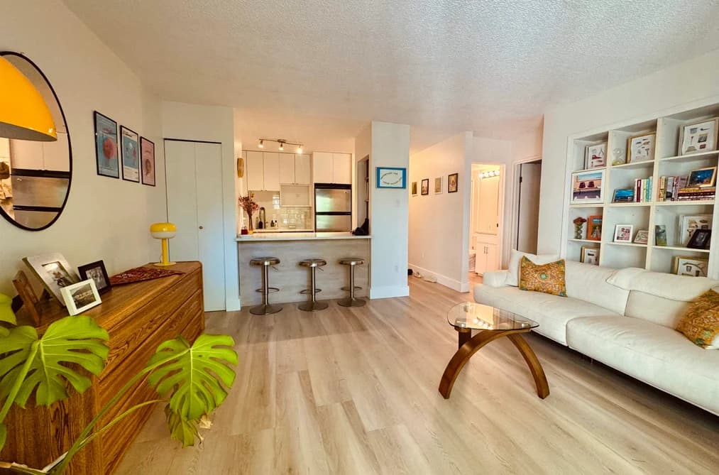 101 1545 E 2ND AVENUE, Vancouver, BC — Residential for Sale - Photo 2